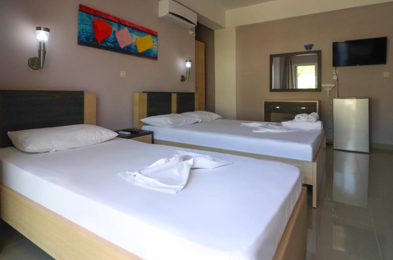 Hotel Potami Beach - Mondi Goro Himarë Eksteriør billede