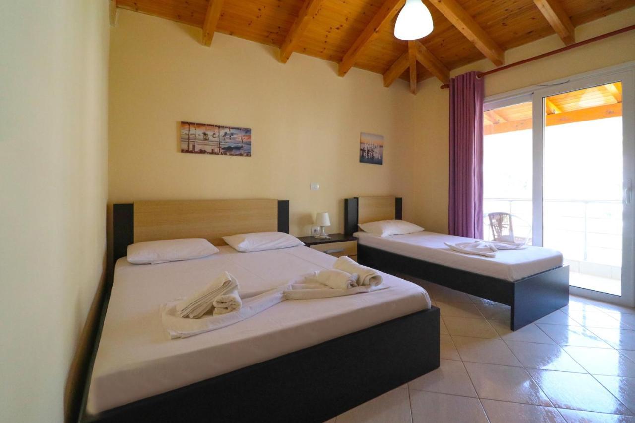 Hotel Potami Beach - Mondi Goro Himarë Eksteriør billede