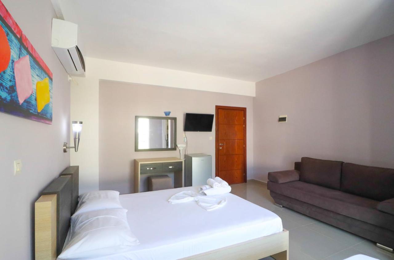 Hotel Potami Beach - Mondi Goro Himarë Eksteriør billede